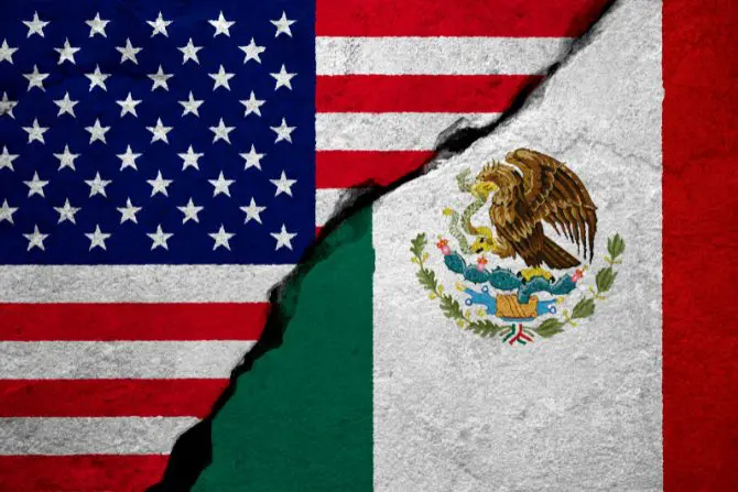 us-mexico-flags1